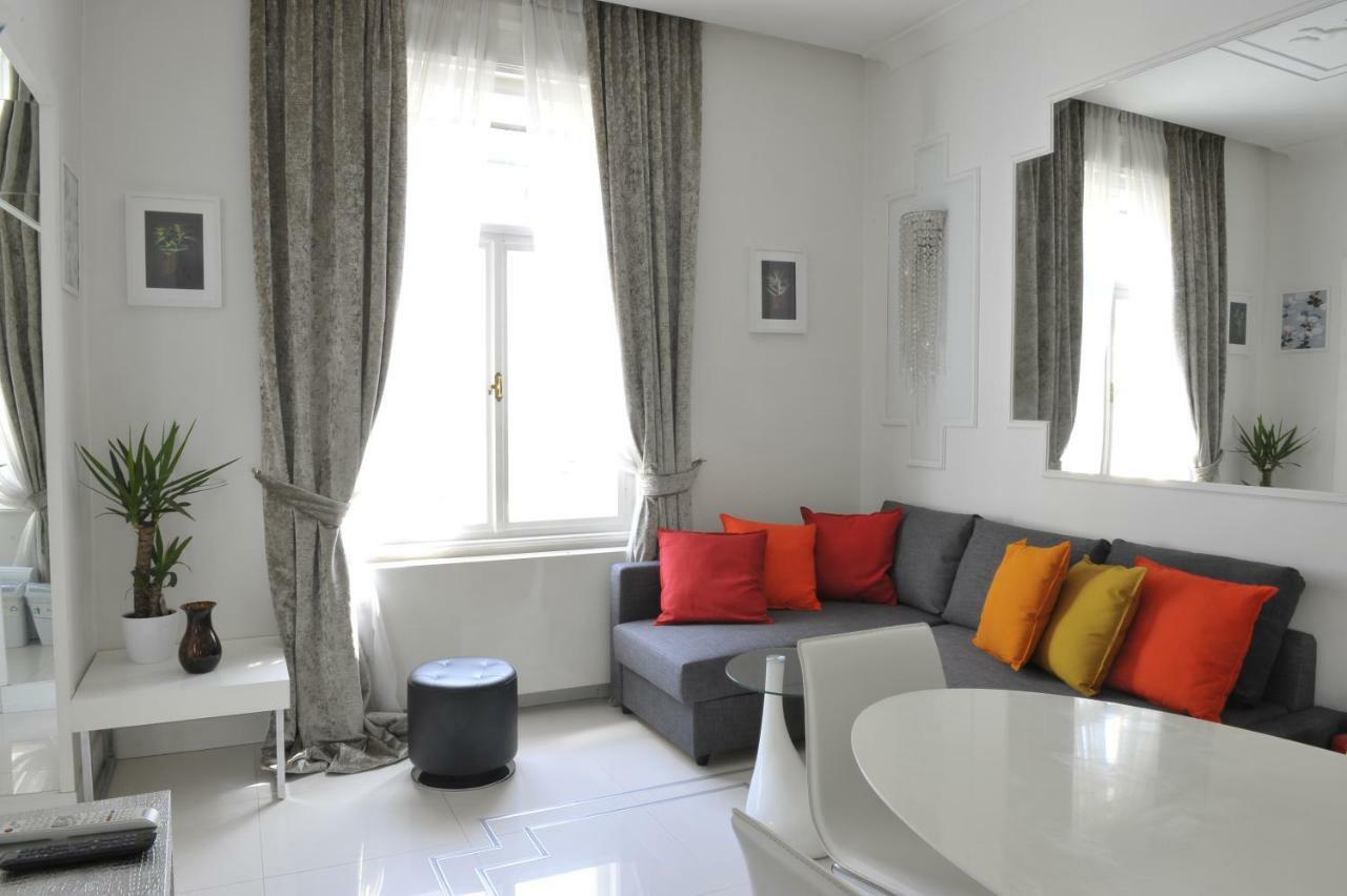 Apartment Arum-Lily ザグレブ エクステリア 写真